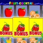 Игра клубничка. Все что нужно знать, включая стратегию игры на деньги!